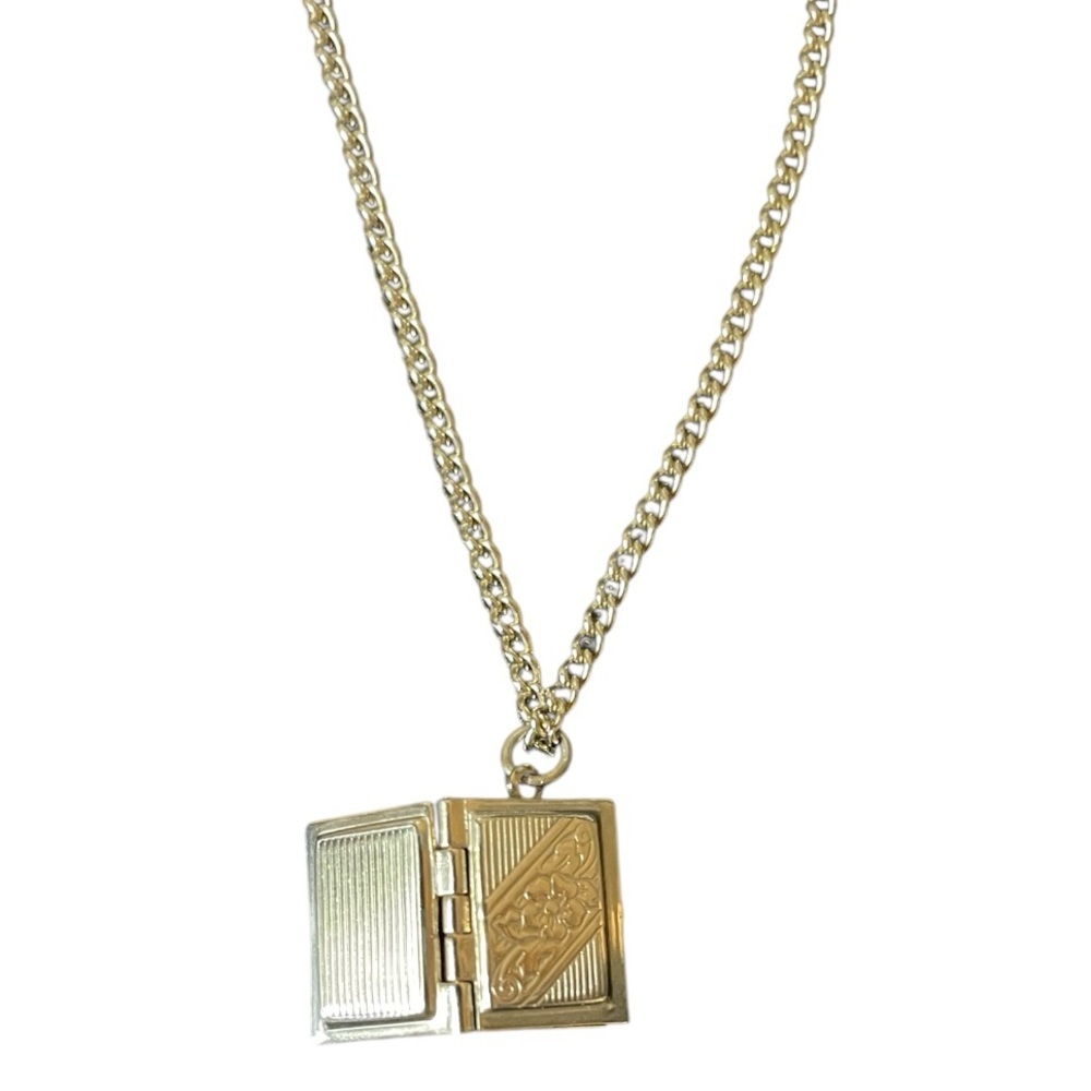 Silver Vintage Children’s Locket Necklace